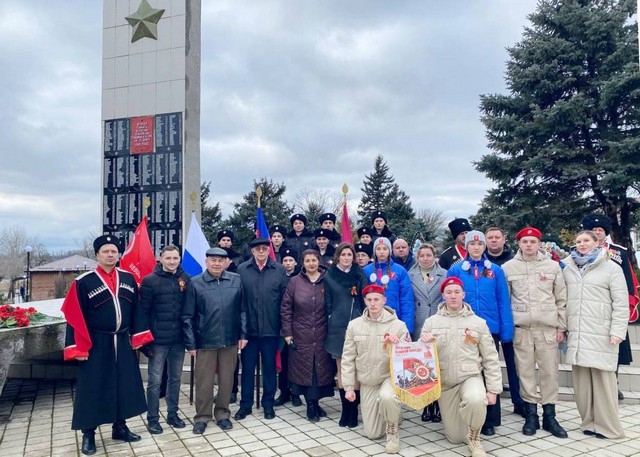 Почтили память героев-освободителей кореновских станиц и хуторов